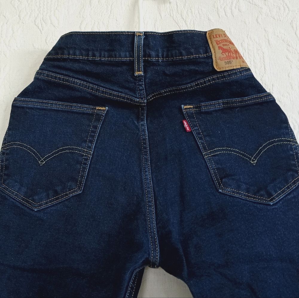 Levi Straiss Dark Blue Classic Straight Leg Jeans 34x32 Western Stylish Basics - Picture 9 of 10